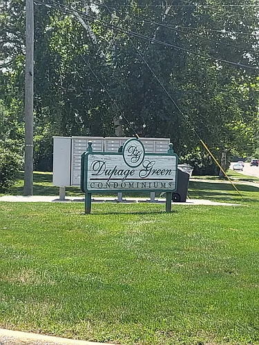 15405 Dupage Blvd Photo 1