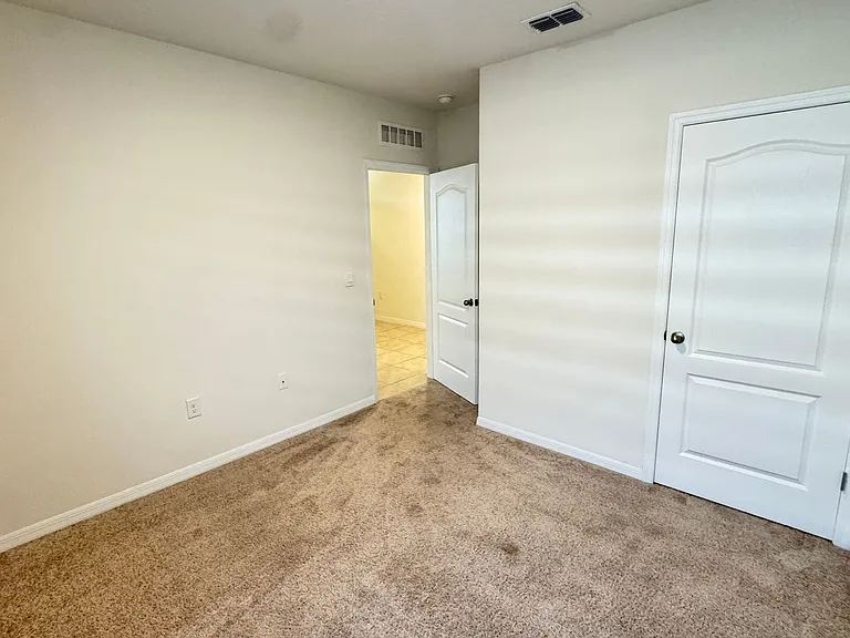 6746 Grace Hammock Rd — Photo 18