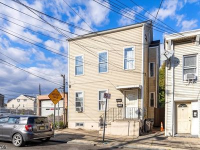 25 Washington Ave, Paterson, NJ, 07503