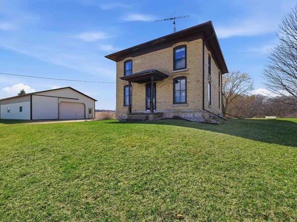 N5332 County Road G St, Saint Cloud, WI 53079