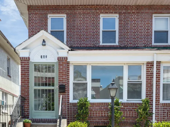 168 Sullivan Place image 1 of 11