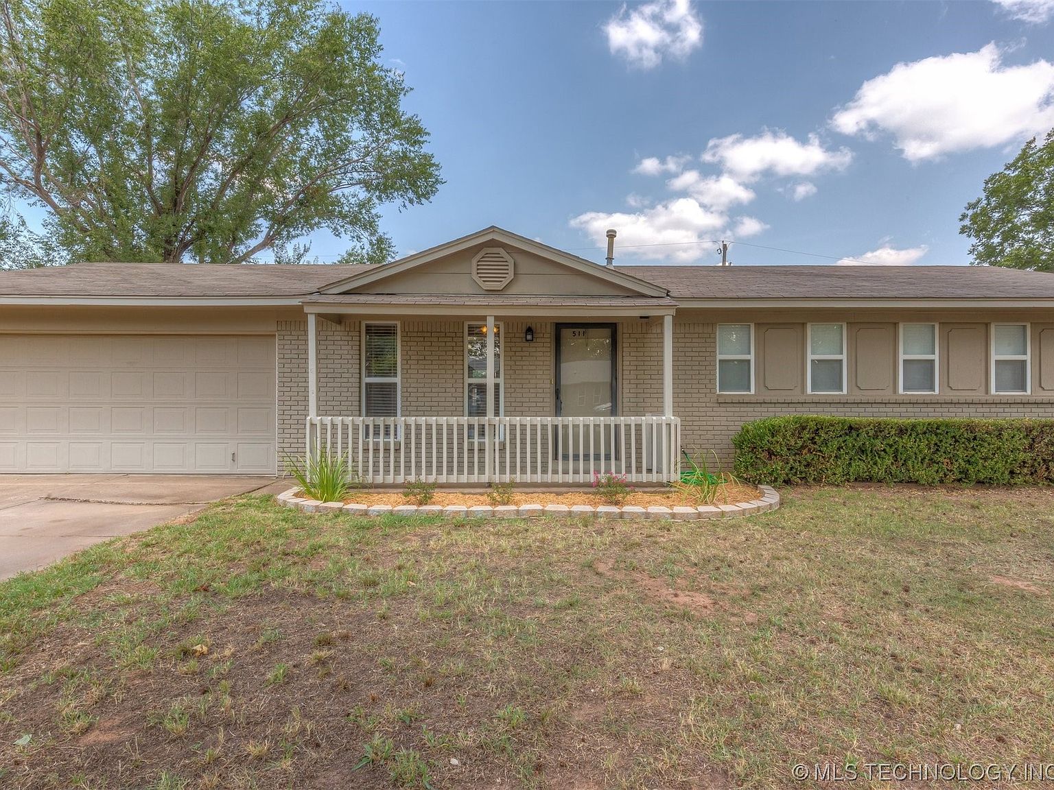 511 E F St, Jenks, OK 74037 Zillow