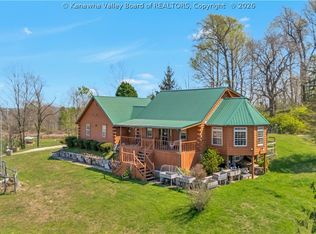 1601 Wolfe Pen Hollow Rd, Ravenswood, WV 26164