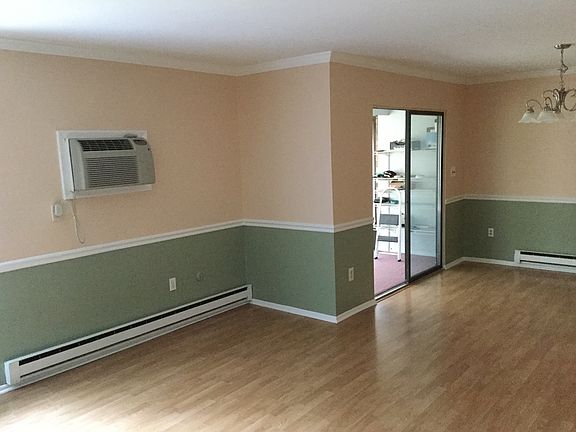 2nd image of 164 Cross Slope Ct Unit J