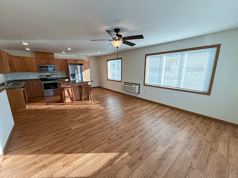 166 Terrence St #7 — Photo 2