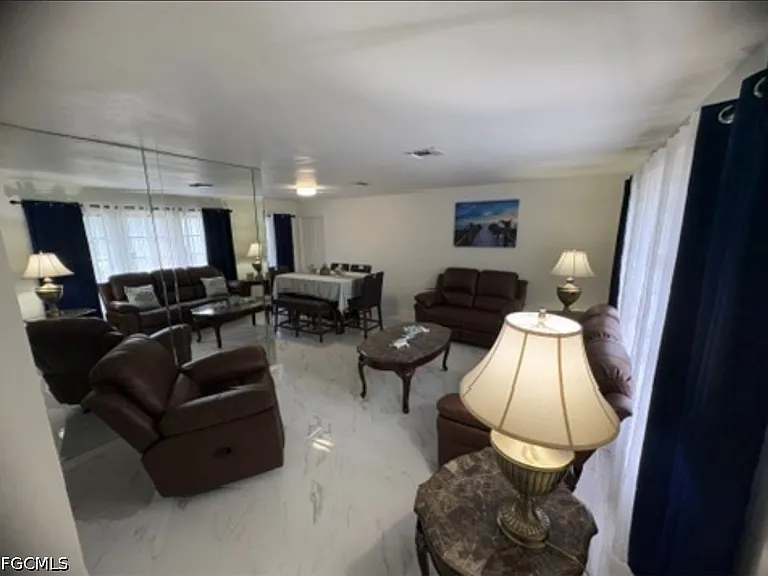 4509 SW 1st Pl — Photo 11
