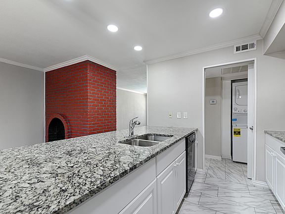 5th image of 5930 Birchbrook Dr #217