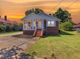 8 J Ave, Gainesville, GA 30504