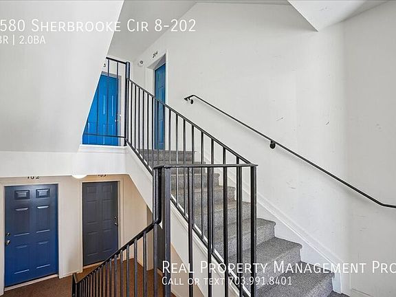 3rd image of 3580 Sherbrooke Cir #8202
