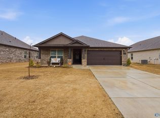 2644 Ajs Arbor Dr NW, Huntsville, AL 35810