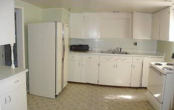 2nd image of 924 Beekman Ave