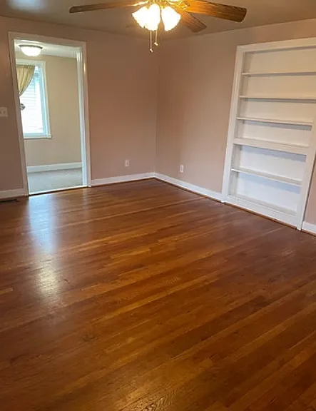 623 S College Ave — Photo 4