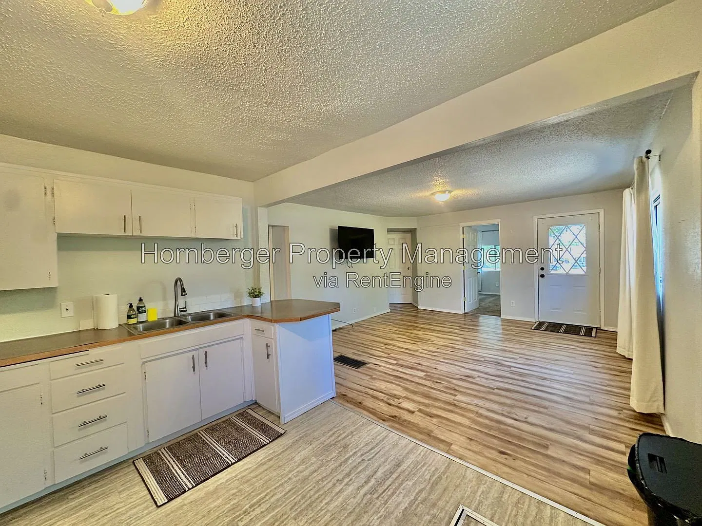 3 bed, 1.0 bath, 795 sqft, $1,500 — Photo 4
