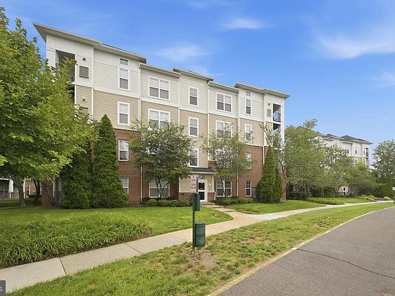 2nd image of 3850 Lightfoot St 155