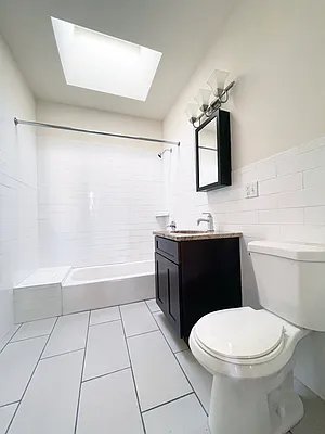 Rented by Bohemia Realty Group | media 16