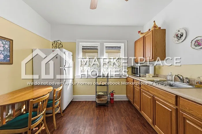 2171 Rexwood Rd — Photo 6