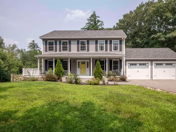 58 North Road, Sandown, NH 03873