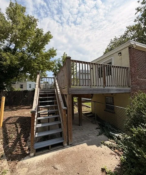 711 N Locust St #2 — Photo 12