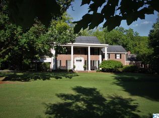 2206 Country Club Rd SE, Decatur, AL 35601