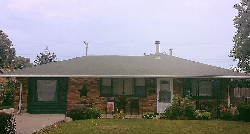 2nd image of 3847 Waterbury Dr