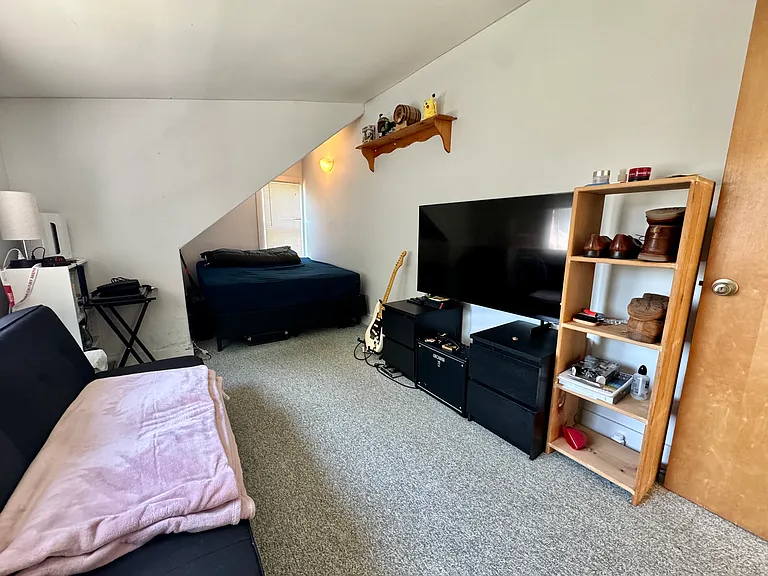 39 Westford St #2 — Photo 16