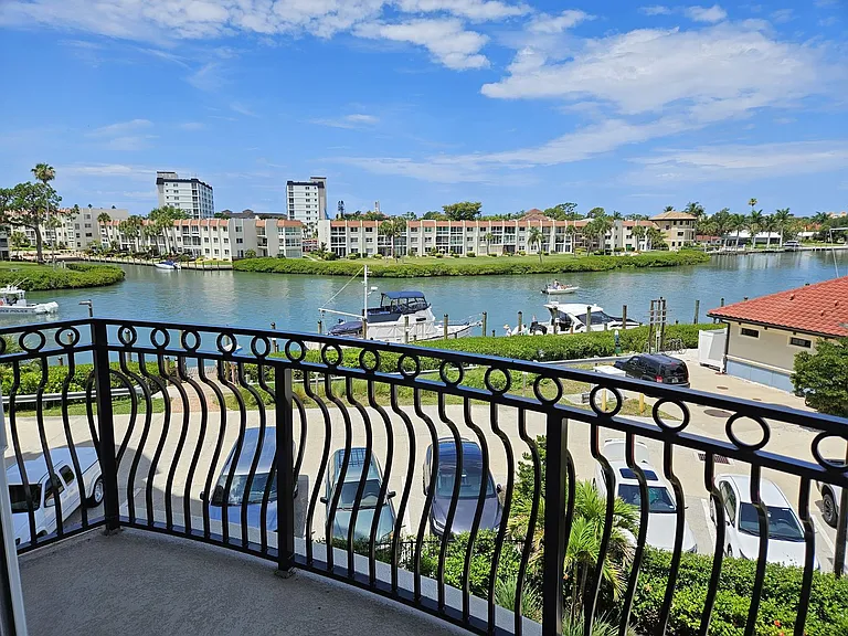 503 N Tamiami Trl #301 — Photo 14