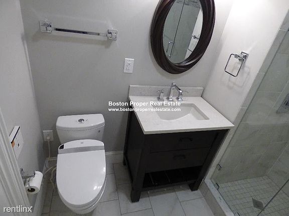 50 Gloucester St. #2 Boston - Back Bay Unit Photo 5