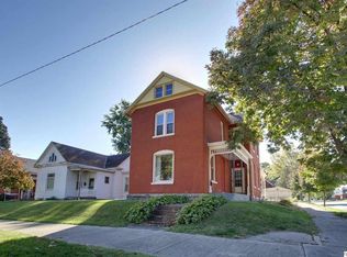 1500 College Ave, Quincy, IL 62301