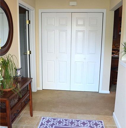 5th image of 156 Brattle Cir