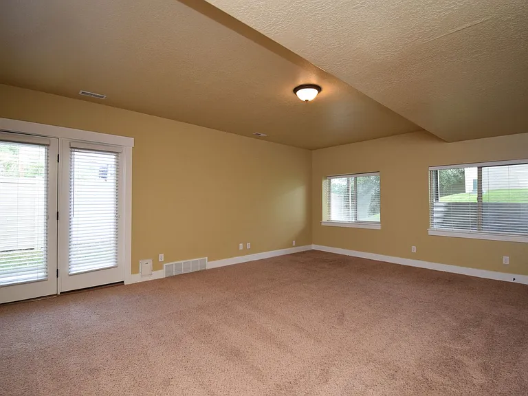 4056 S Olivia Ct — Photo 13