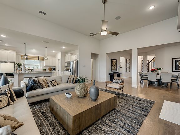 2601 Lovegrass Ln _ 05