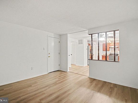 2nd image of 3410 Inverwood Ln