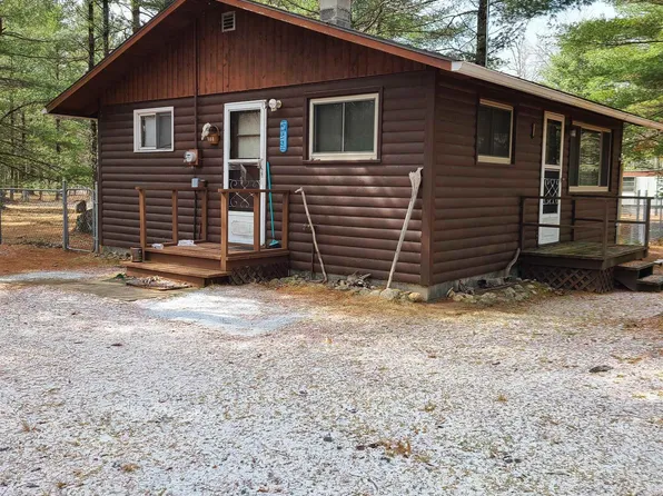 N14351 Summer Cloud Dr, Wausaukee, WI 54177