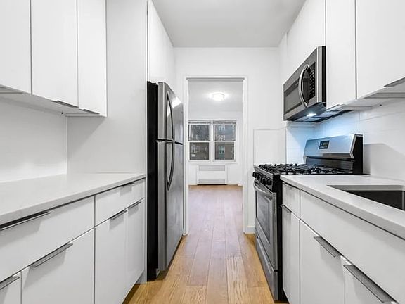 5th image of 69-45 108th St #3J