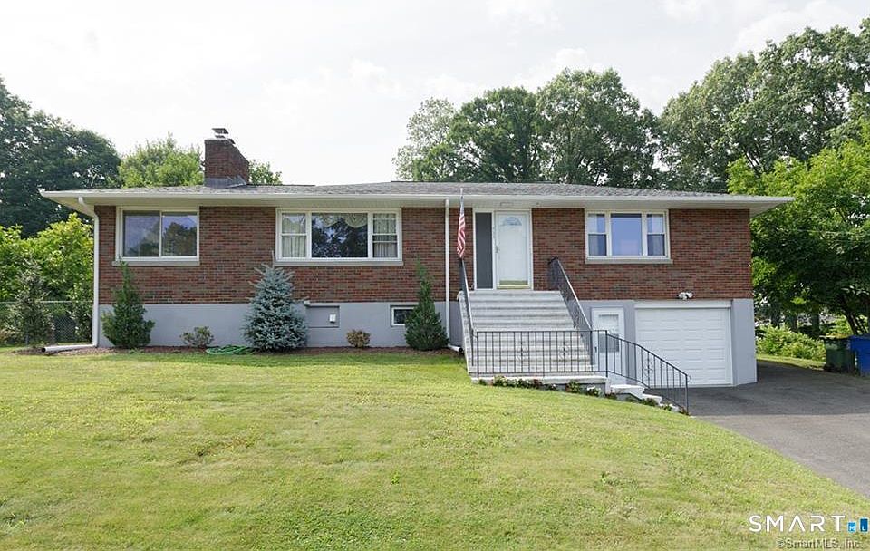 1st image of 433 Highland Drive