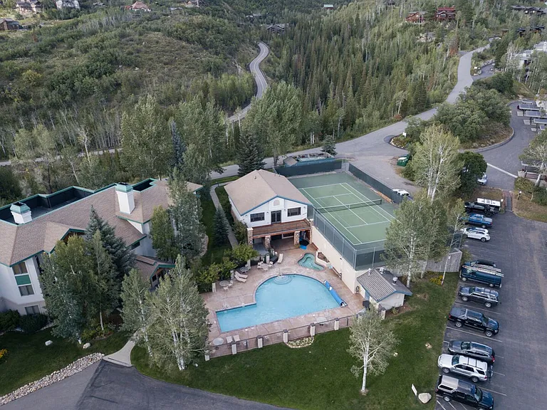 2315 Storm Meadows Dr #ID1564316P — Photo 46