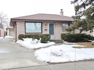 4745 S 24th St, Milwaukee, WI 53221