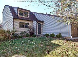 1304 Hunters Ridge Rd, Charleston, WV 25314
