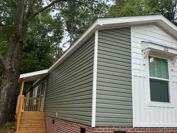 135 Waccamaw Ln