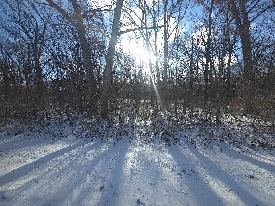 1st image of 916 Missouri Dr