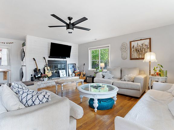 5th image of 2219 Farragut Ave