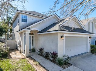 723 Selva Lakes Cir, Atlantic Beach, FL 32233