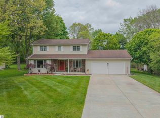 1575 Scully Rd, Mount Pleasant, MI 48858