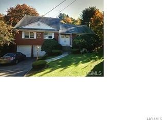 7 Old Farm Rd, Scarsdale, NY 10583