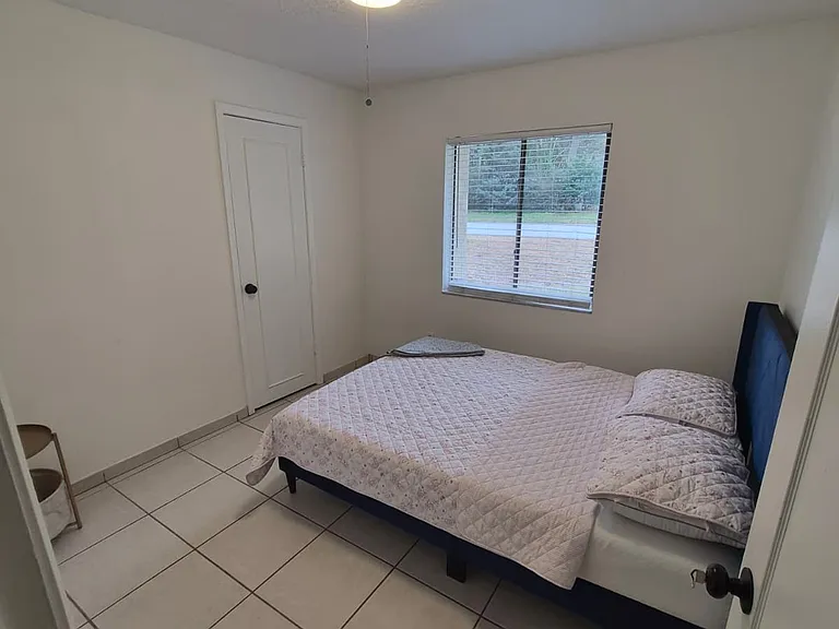 744 N Gretna Ct — Photo 6