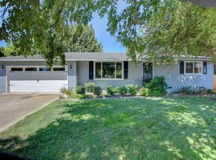 130 Travertine Cir, Central Pt, OR 97502