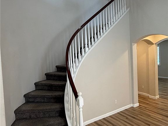 5th image of 1571 Foothill Way