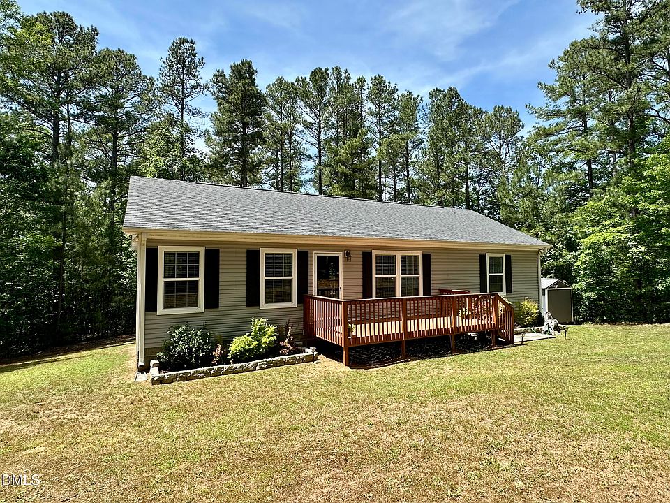 1st image of 2302 Yellow Pine Dr