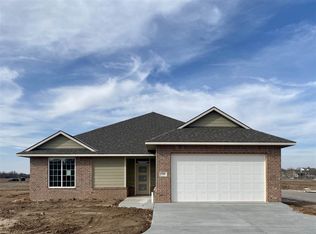 755 N Firefly Ct #THE, Wichita, KS 67235