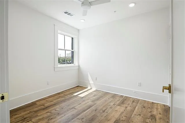 875 Okeefe Ave #205 — Photo 8